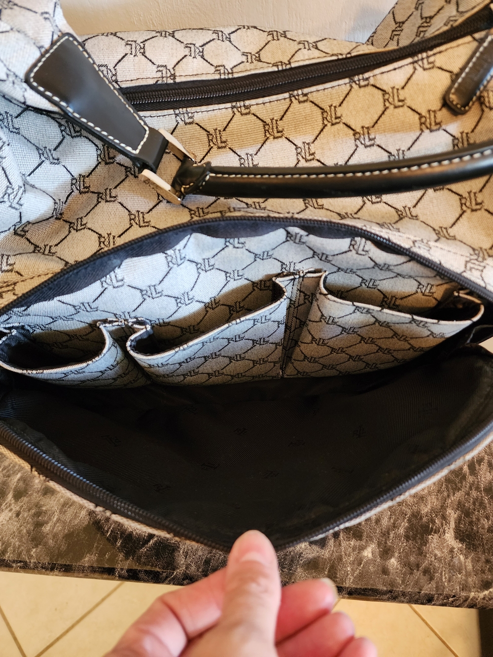 Vintage Ralph Lauren Beige Monogram Canvas Travel Tote with Navy Trim - Picture 9 of 11